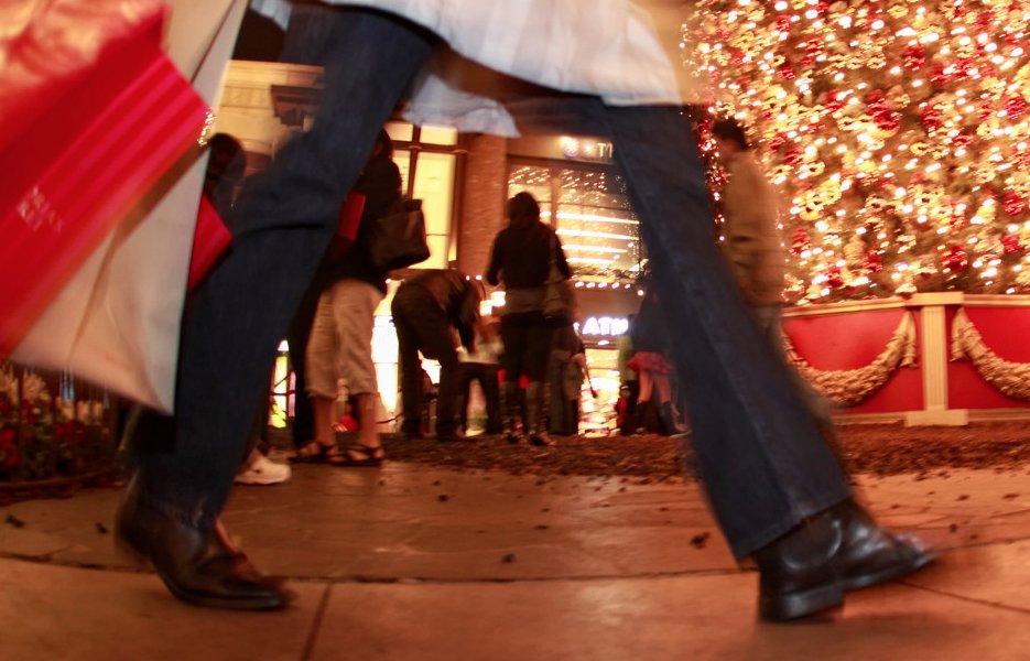 Don't Let the *Pressure* Get to You This Holiday Season | Ooltewah, TN Walk-In Clinic