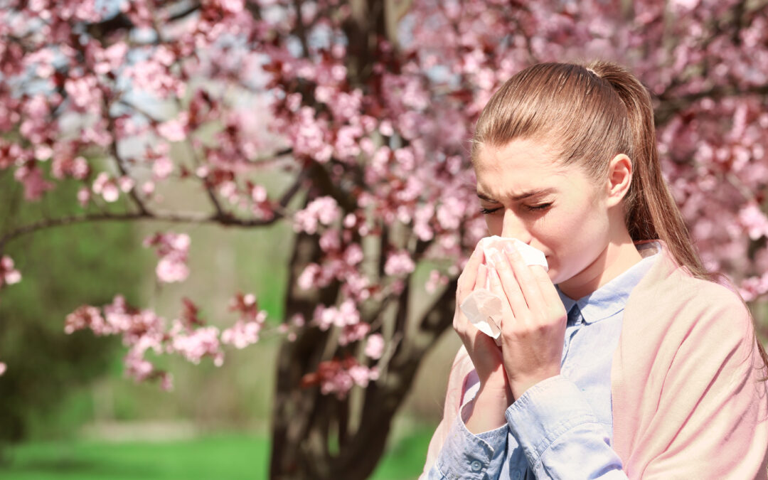 Spring Allergies vs. Sinus Infection: Key Differences & Walk-In Urgent Care Treatment
